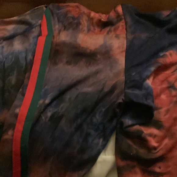 It’d cute cleaning my closet out - Picture 4 of 8